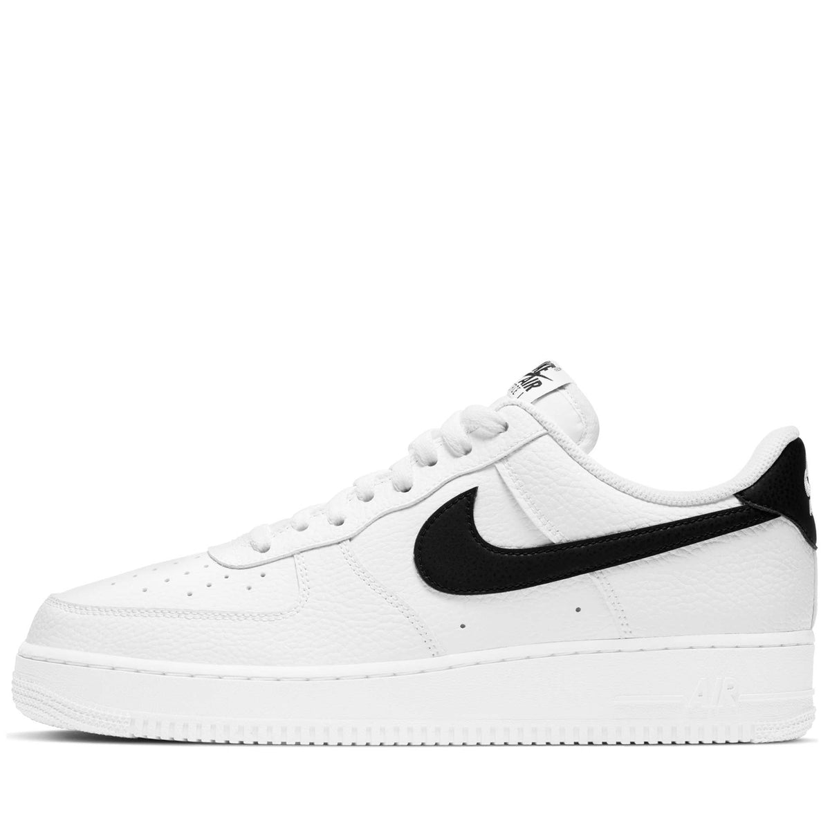 Nike Air Force 1 ’07 Low-Top Sneakers